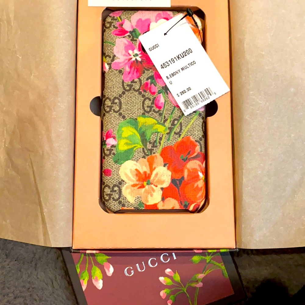 Authentic GUCCI Phone Case NEW